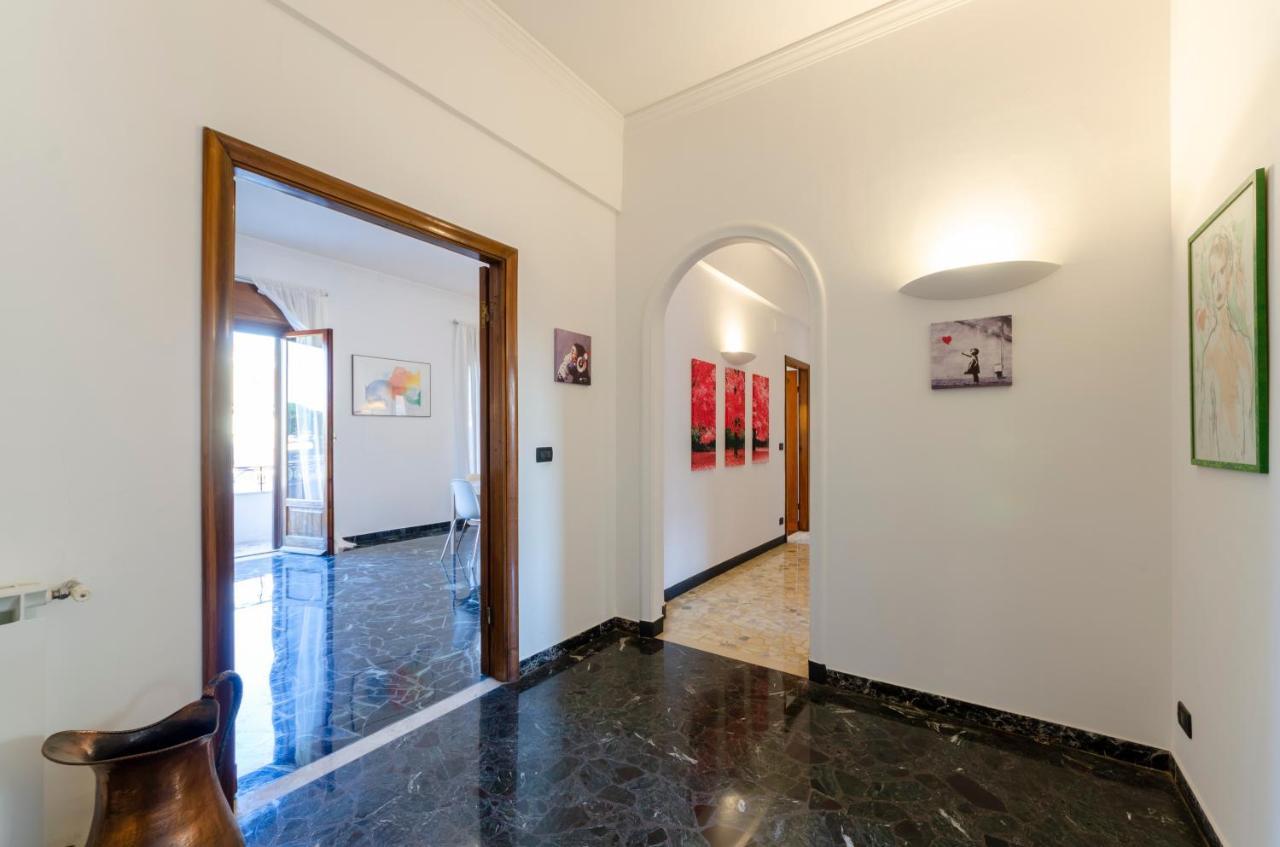 Appartamento Joivy Apt For 7 Perfect For Families Close To Beaches Genova Esterno foto