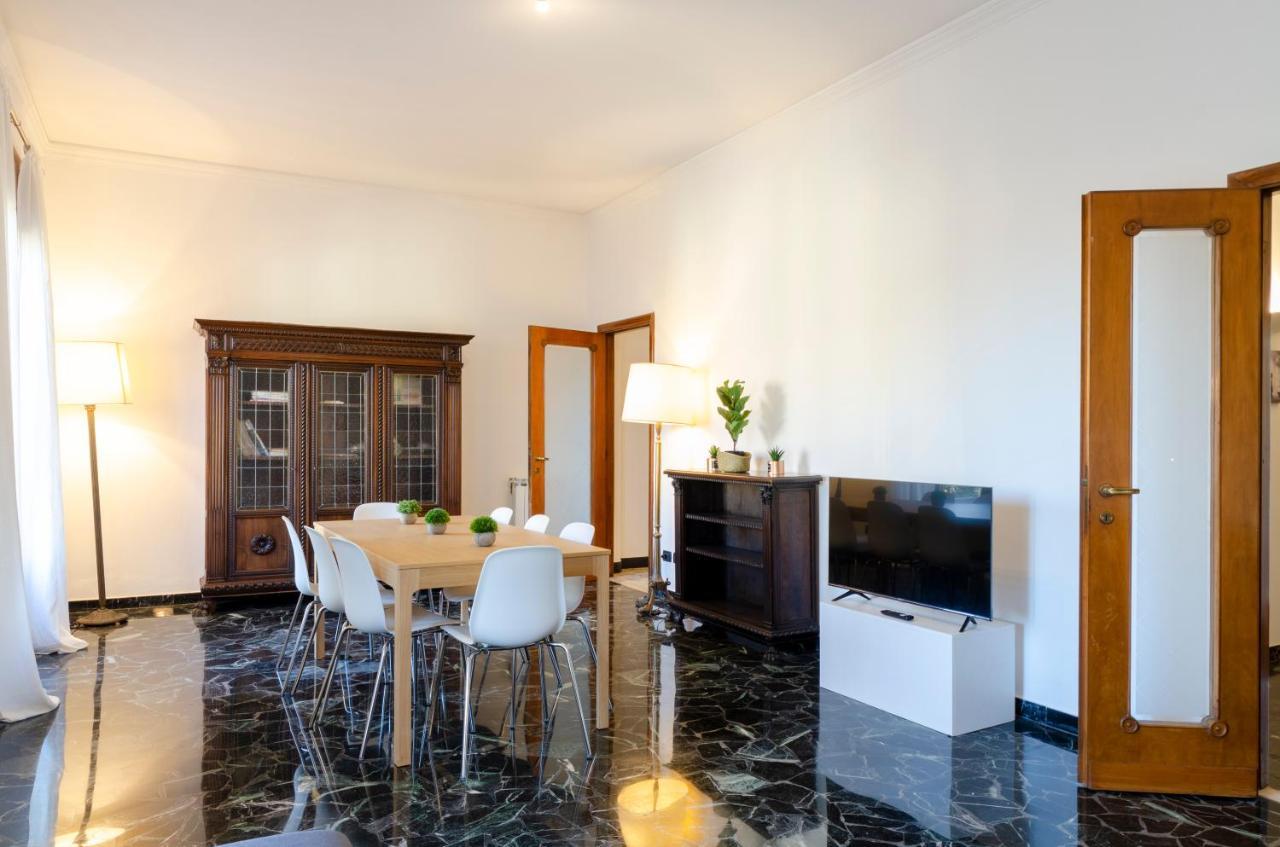 Appartamento Joivy Apt For 7 Perfect For Families Close To Beaches Genova Esterno foto