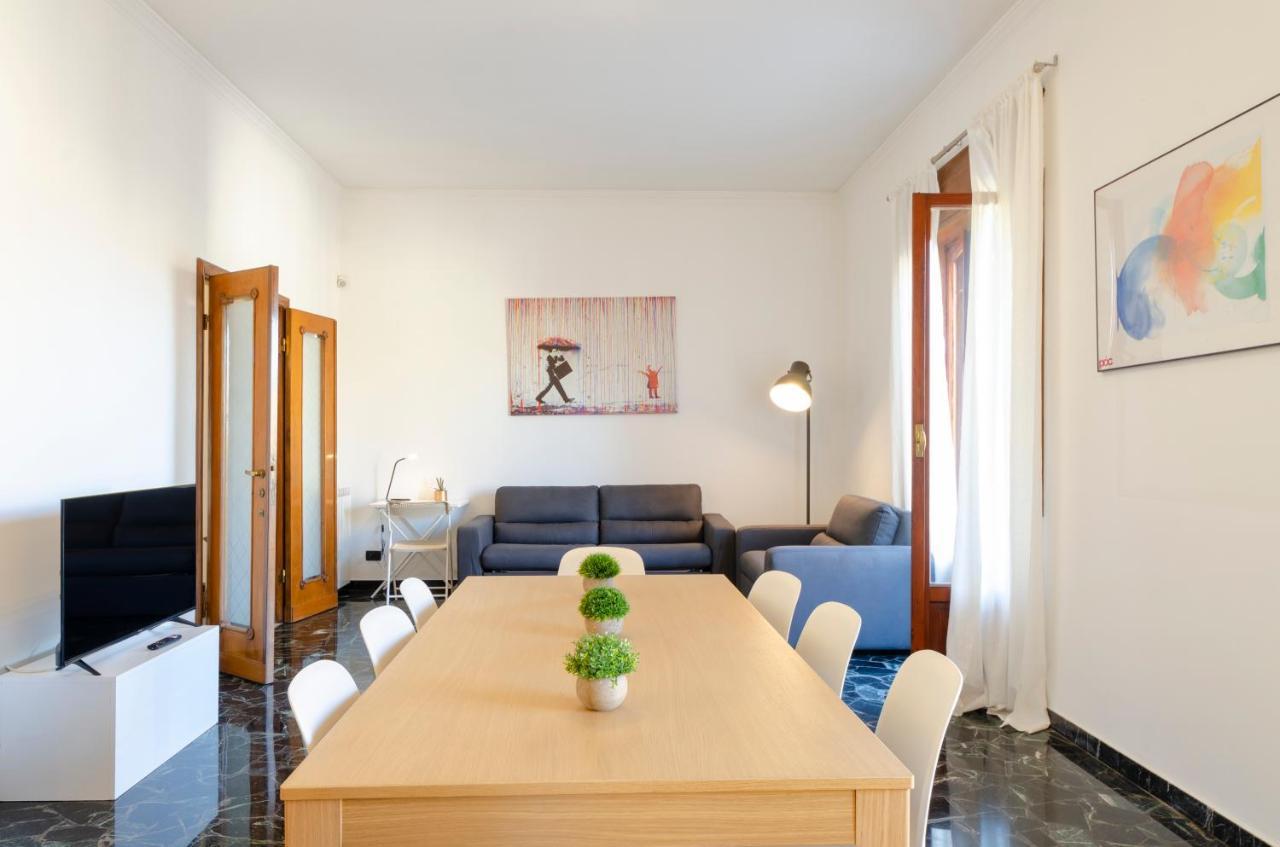 Appartamento Joivy Apt For 7 Perfect For Families Close To Beaches Genova Esterno foto