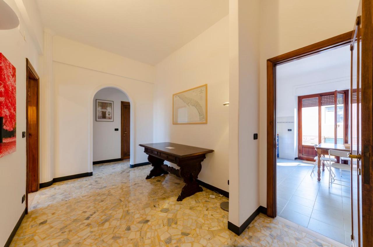 Appartamento Joivy Apt For 7 Perfect For Families Close To Beaches Genova Esterno foto